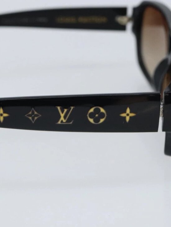 LOUIS VUITTON Sunglasses plastic Black Z0132E LV Auth 161633 main image 13